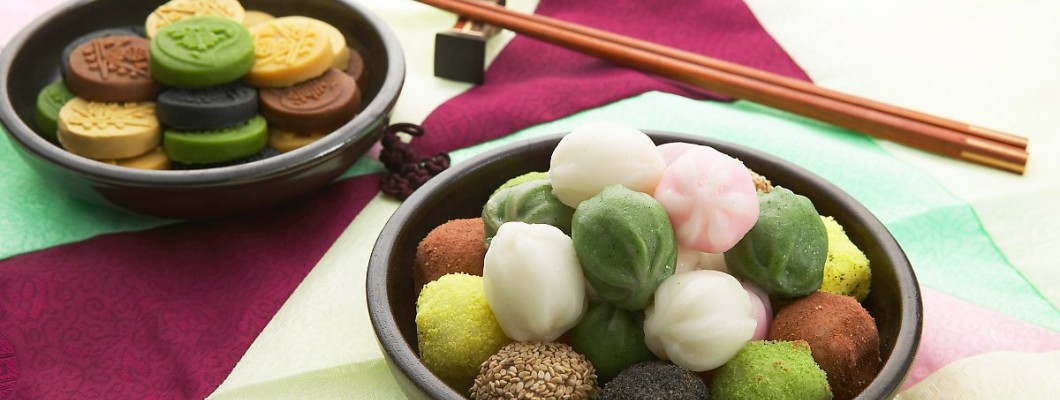 Tteok: Kore Mutfağının Tatlı Sırrını Keşfedin